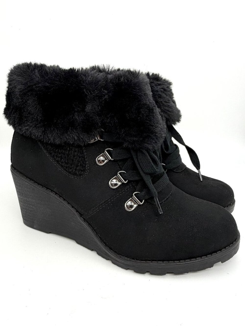 New Torrid Black Wedge Heel Ankle Boots - Size 8WW
